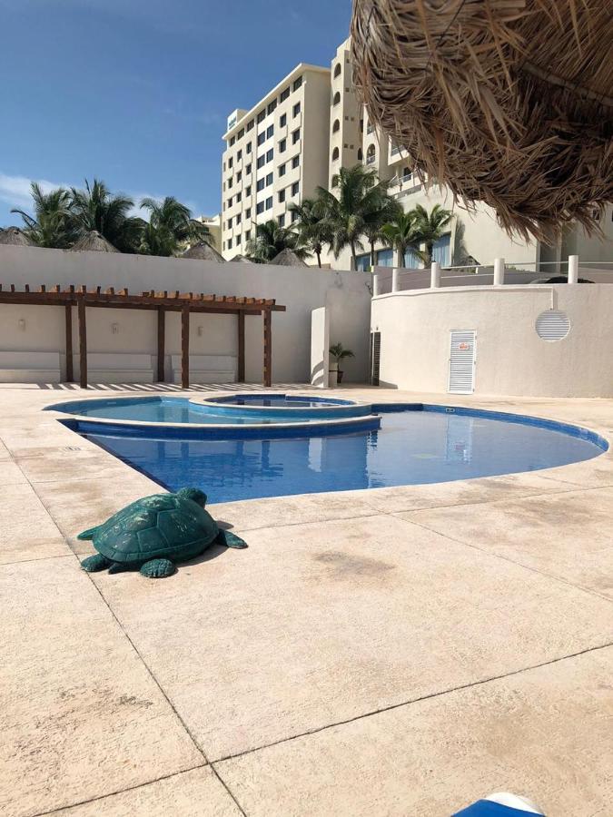 Amazing Caribbean Ocean View At Villas Marlin In Cancun Bagian luar foto