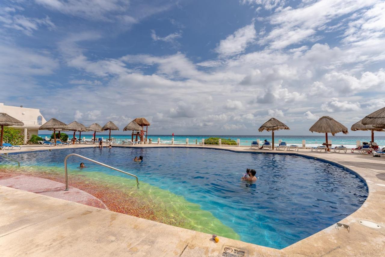 Amazing Caribbean Ocean View At Villas Marlin In Cancun Bagian luar foto